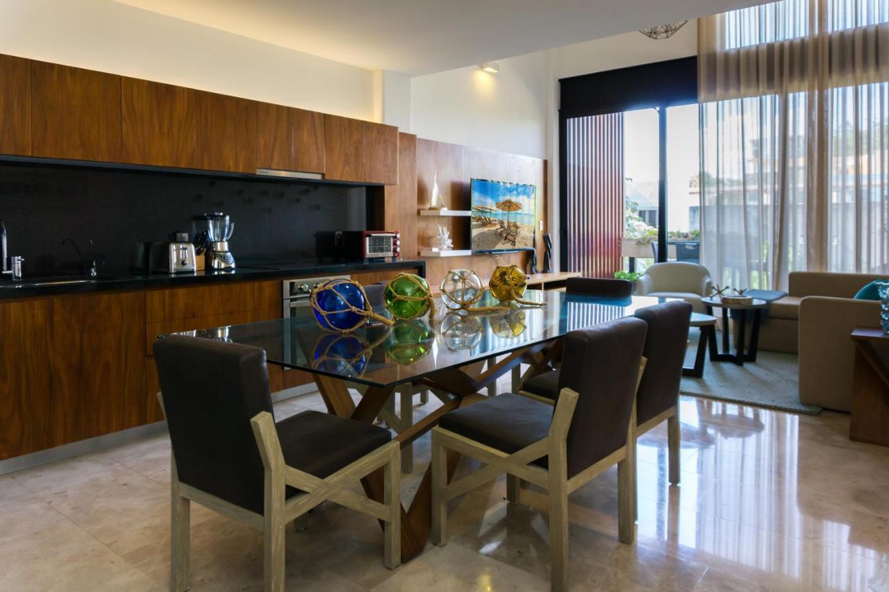 Kuxtal 5th Avenue By Bric * Playa del Carmen
